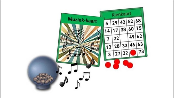 kienen-met-muziekjpg